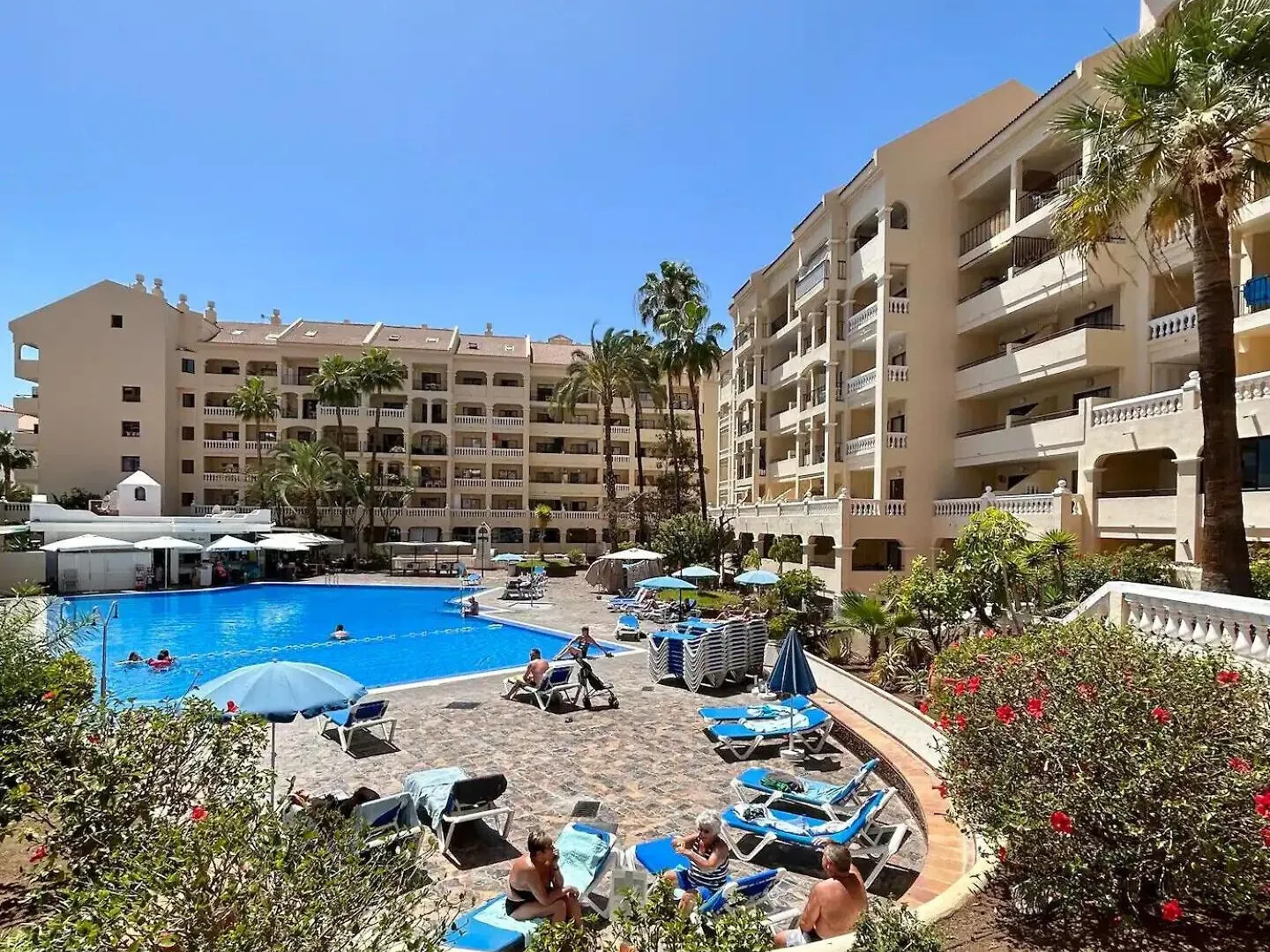 Holiday Studio Apartment In Castle Harbour , Los Cristianos